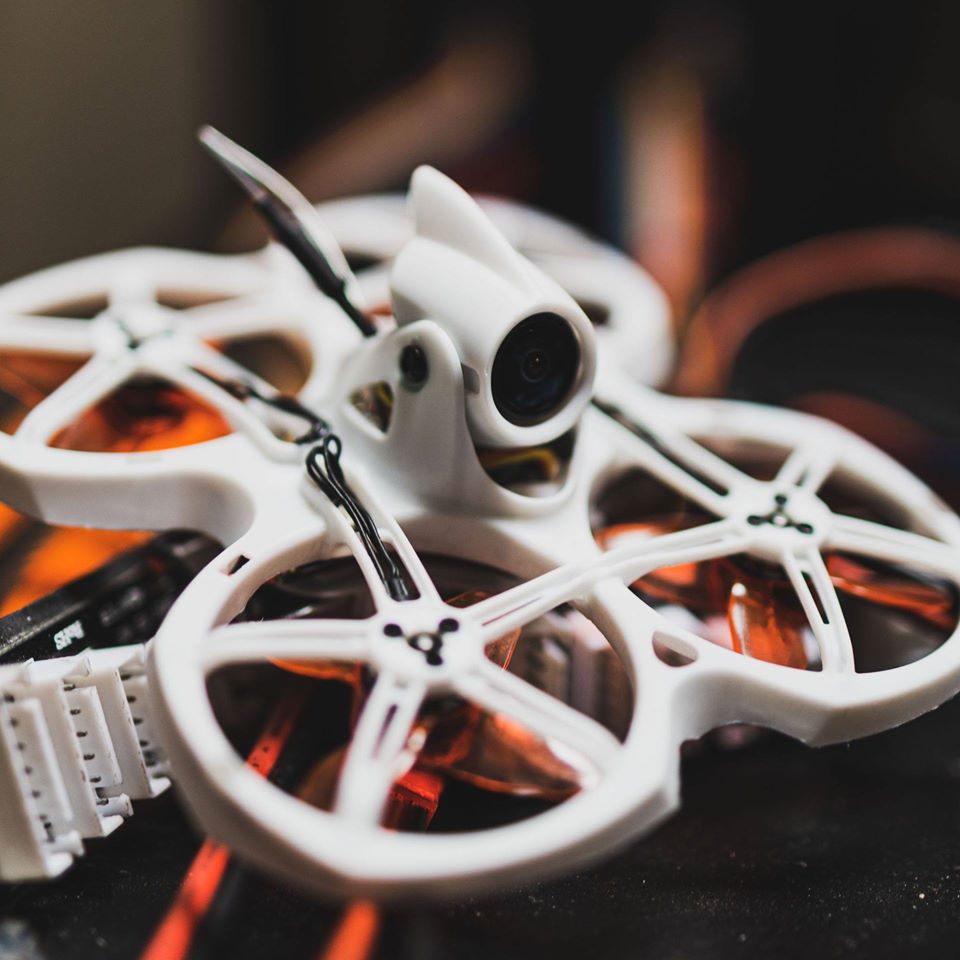 Emax Tinyhawk II 2 RTF FPV Rac - đánh giá và giá Drone Battery Case